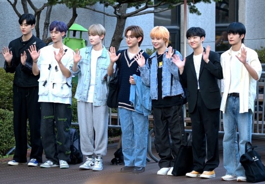 Trai xinh, gái đẹp Việt và giấc mơ thần tượng K-pop - Ảnh 8.