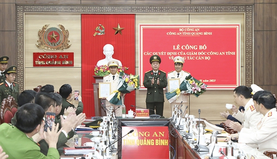 Điều động, bổ nhiệm 6 trưởng, phó phòng Công an Quảng Bình - Ảnh 2.