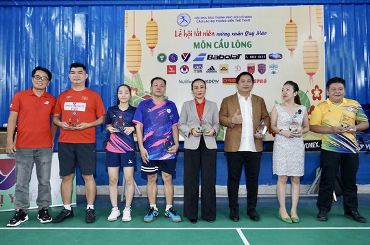 Hội thao mừng xuân Quý Mão CLB Phóng viên thể thao TP HCM - Ảnh 1.