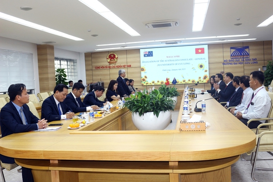Trường ĐH Cửu Long tiếp, làm việc với đoàn Tổng lãnh sự quán Úc tại TP HCM - Ảnh 1.