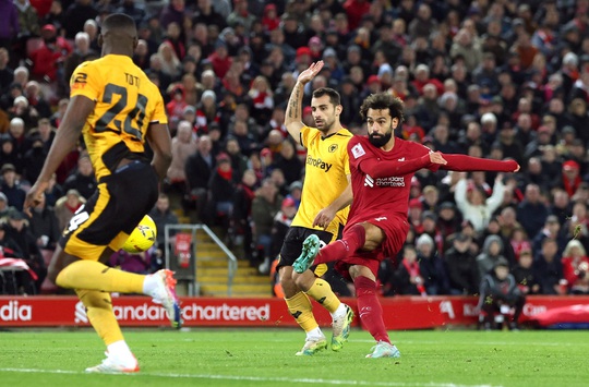 Liverpool sẩy chân, các đại gia Ngoại hạng thất bại FA Cup - Ảnh 5.