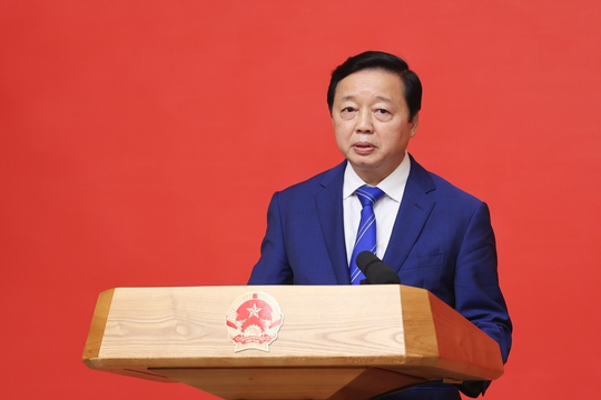Công bố quyết định bổ nhiệm Phó Thủ tướng đối với ông Trần Lưu Quang và ông Trần Hồng Hà - Ảnh 3.