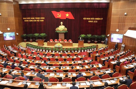Hội nghị Trung ương 8 xem xét, quyết định nhiều vấn đề trọng đại, phức tạp, nhạy cảm - Ảnh 3.