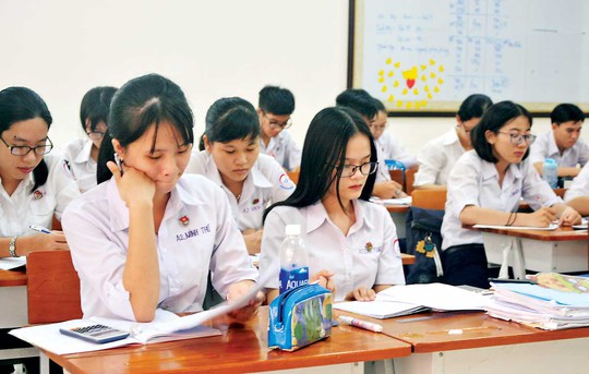 Long An: Tiếp tục đổi mới toàn diện về giáo dục và đào tạo - Ảnh 1.