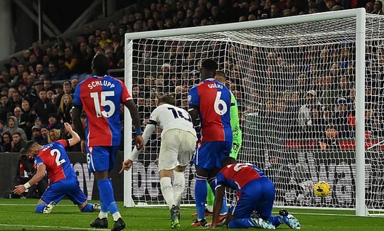 Son Heung-min tỏa sáng, Tottenham thắng trên sân Crystal Palace - Ảnh 3.