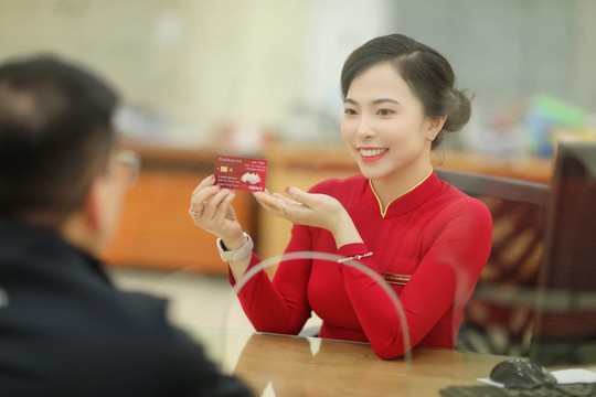 Bứt phá giới hạn cùng Ngày thẻ Việt Nam 2023 - Agribank phát triển thẻ tín dụng nội địa - Ảnh 1.