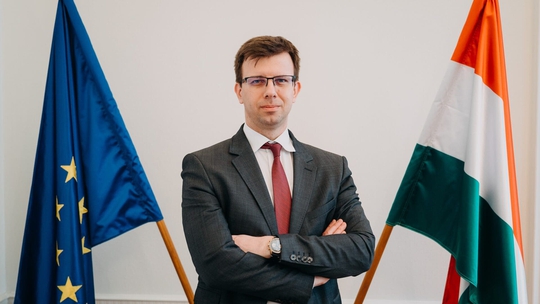 Hungary ra tối hậu thư về khí đốt Nga - Ảnh 1.