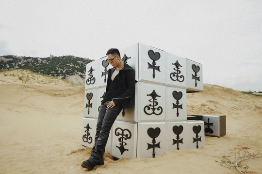 Bộ đôi hit maker Only C - Karik quậy tưng làng nhạc Việt - Ảnh 4.