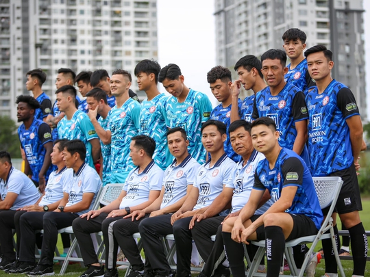 CLB TP HCM sa thải HLV Vũ Tiến Thành - Ảnh 2.