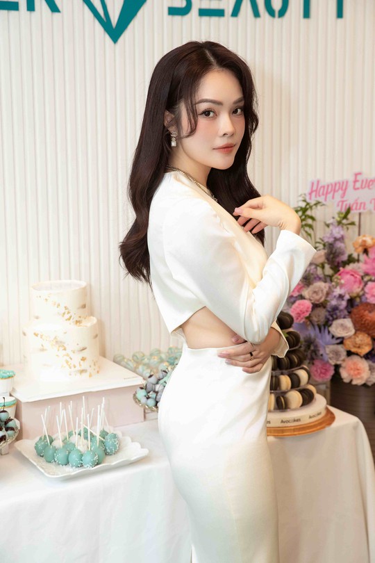 Dương Cẩm Lynh trải lòng về chuyện trở lại nghề diễn sau sóng gió - Ảnh 3.