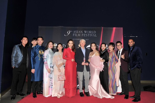 Jacqueline Thu Thảo Nguyễn thử sức trong vai trò giám đốc sản xuất phim - Ảnh 7.