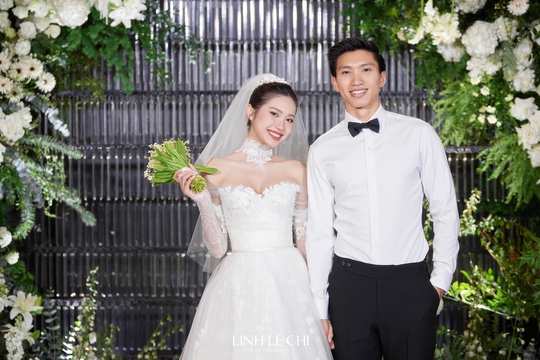 Doãn Hải My - Đoàn Văn Hậu đẹp đôi đám cưới cổ tích - Ảnh 8.