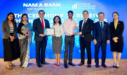Nam A Bank nhận “cú đúp” giải thưởng quốc tế - Ảnh 1.