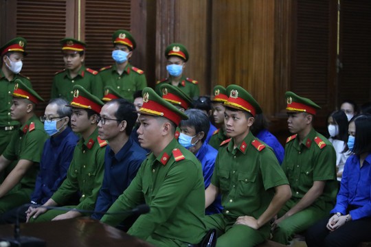 Cựu Giám đốc Bệnh viện TP Thủ Đức nói về người rửa xe quyền lực - Ảnh 1.