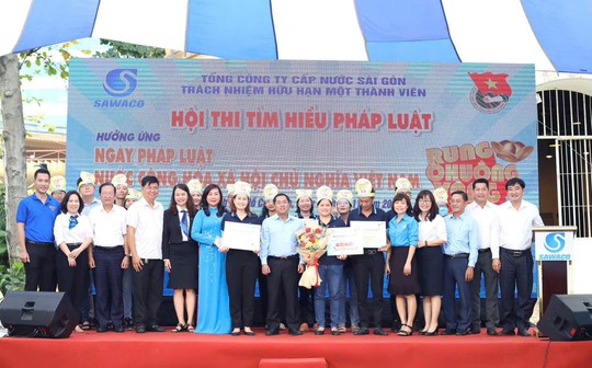 Tổng Công ty Cấp nước Sài Gòn tổ chức cuộc thi tìm hiểu pháp luật - Ảnh 2.