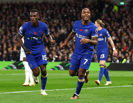 Chelsea ngược dòng quật ngã Tottenham trong trận đấu 2 thẻ đỏ - Ảnh 4.