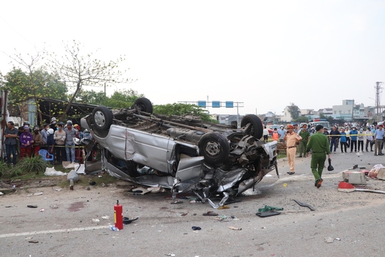 Vụ tai nạn thảm khốc ở Quảng Nam: Nạn nhân thứ 10 qua đời - Ảnh 4.