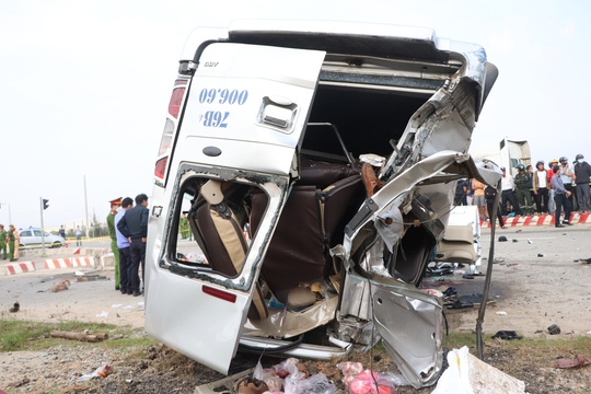 Vụ tai nạn thảm khốc ở Quảng Nam: Thêm 1 hành khách tử vong - Ảnh 7.