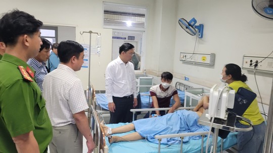 Vụ tai nạn thảm khốc ở Quảng Nam: Thêm 1 hành khách tử vong - Ảnh 5.