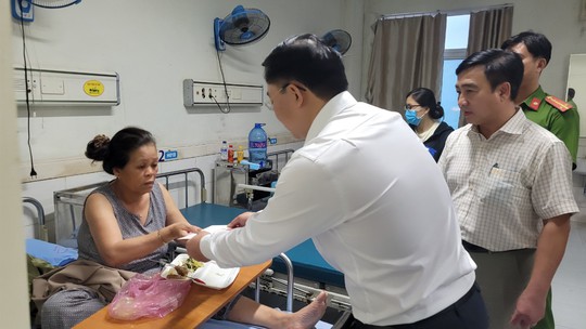 Vụ tai nạn thảm khốc ở Quảng Nam: Thêm 1 hành khách tử vong - Ảnh 3.