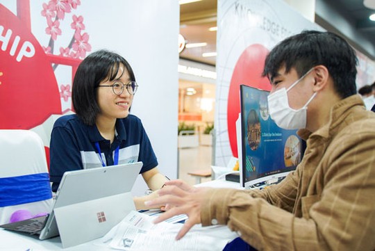 Cơ hội việc làm quy mô lớn tại TP HCM - Ảnh 1.