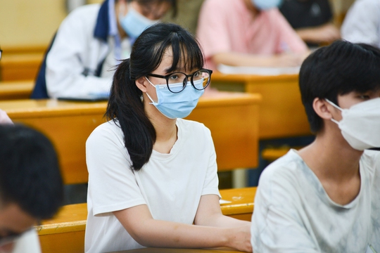 Tuyển sinh ĐH 2023: Không nên đăng ký quá nhiều kỳ thi - Ảnh 2.