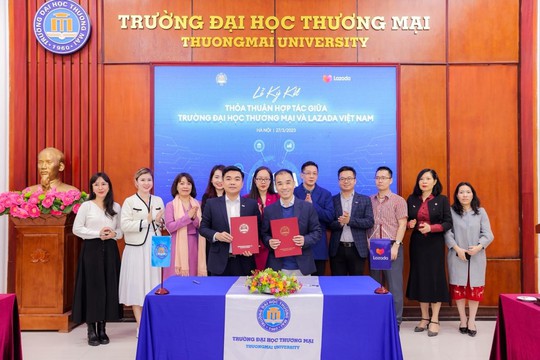 Lazada Việt Nam đồng hành phát triển nguồn nhân lực ngành thương mại điện tử - Ảnh 1.