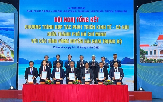 TP HCM - Nam Trung Bộ hợp tác 5 lĩnh vực - Ảnh 1.