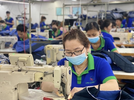 Làm gì để người lao động không rút BHXH một lần? - Ảnh 1.