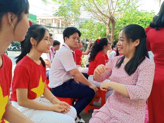 Học Bác sống chia sẻ, yêu thương - Ảnh 1.