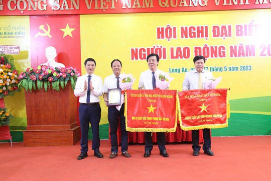 Người lao động ở Công ty Bình Điền đoàn kết nỗ lực vượt qua khó khăn thách thức - Ảnh 2.