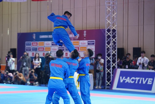 Nhật ký SEA Games 32 ngày 6-5: Nguyễn Thị Thanh Phúc giành vàng đi bộ - Ảnh 36.