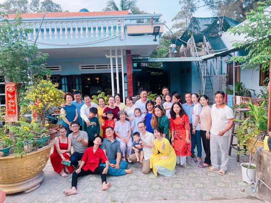 Gia đình là điểm tựa của mỗi người - Ảnh 3.