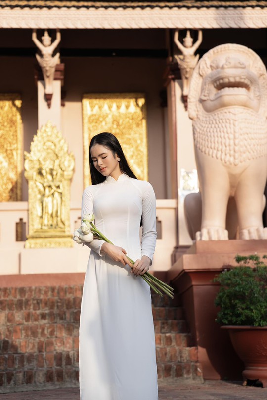 Top 5 hoa hậu du lịch Kiều Trương tinh khôi tại cung điện Hoàng Gia Campuchia - Ảnh 4.