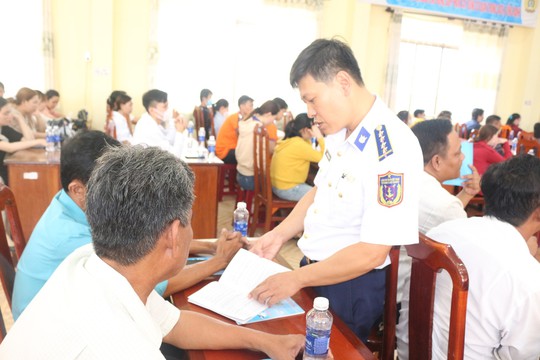 Thêm 1 hoạt động thiết thực của Bộ Tư lệnh Vùng Cảnh sát biển 4 - Ảnh 1.