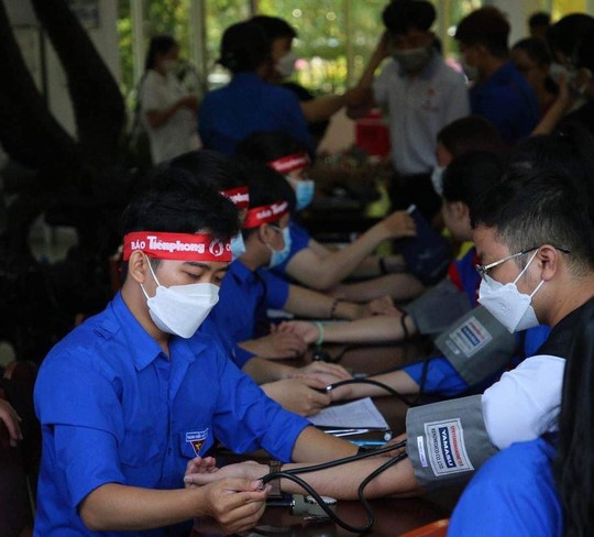 Bệnh viện ở ĐBSCL thiếu nguồn máu cấp cứu - Ảnh 1.