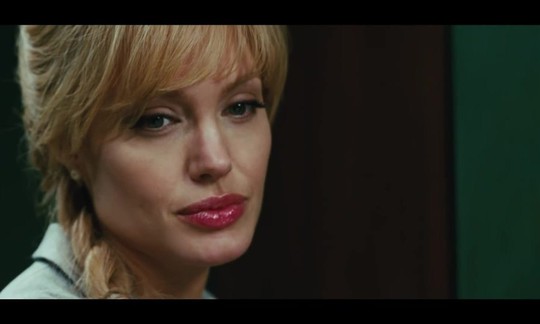 (r) Angelina Jolie: tài năng tỏa sáng, tình duyên lận đận - Ảnh 7.