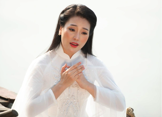 Sao Mai Huyền Trang ra MV tri ân các anh hùng liệt sĩ, thương bệnh binh - Ảnh 1.