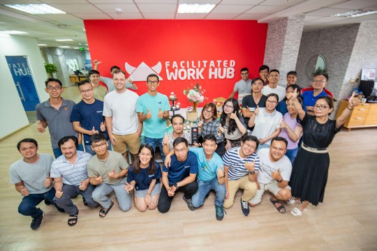 Facilitated Work Hub lọt tốp 5 công ty IT tốt nhất Việt Nam 2023 - Ảnh 1.