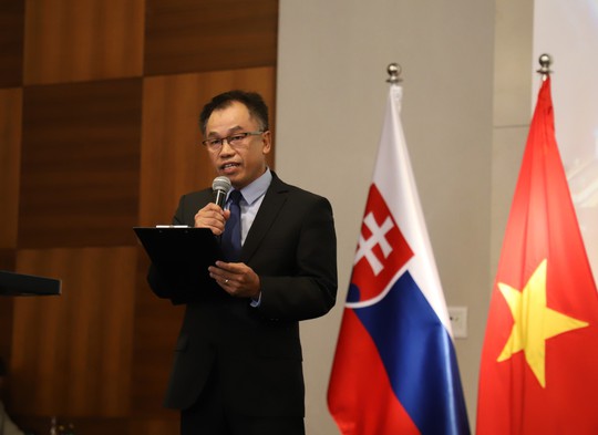 Người Việt được công nhận là dân tộc thiểu số Slovakia - Ảnh 5.
