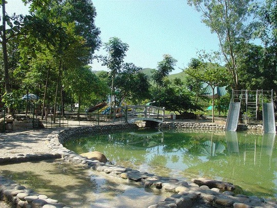 Những suối nước nóng nổi tiếng nhất Việt Nam - Ảnh 4.