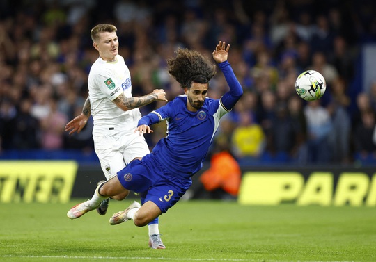 Sao 107 triệu bảng lập công, Chelsea thắng chật vật đội bóng Hạng tư tại League Cup - Ảnh 4.