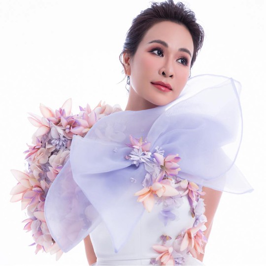 Bị chỉ trích, Uyên Linh lên tiếng - Ảnh 5.