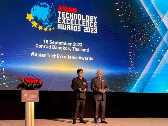 J&T Express nhận giải thưởng công nghệ quốc tế - Ảnh 1.