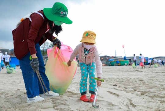 C.P. Việt Nam tham gia làm sạch bãi biển 2023 tại Bà Rịa - Vũng Tàu - Ảnh 4.
