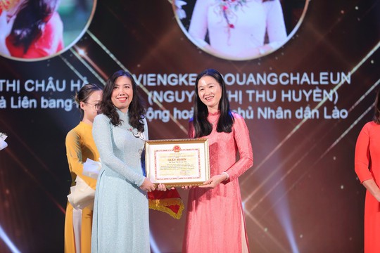 Chọn 5 Sứ giả tiếng Việt ở nước ngoài - Ảnh 3.