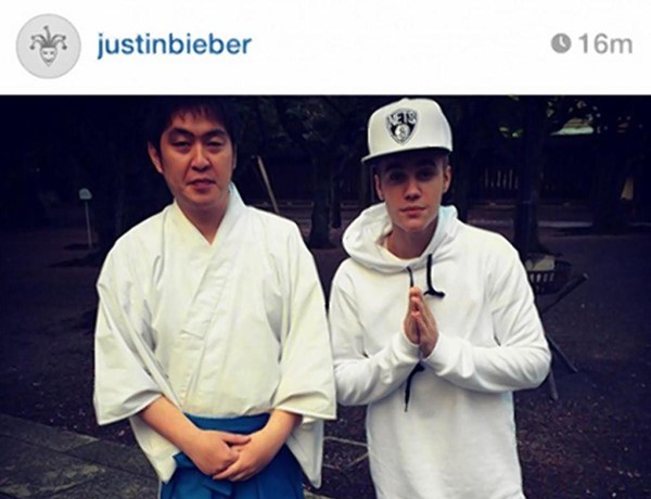 Justin Bieber Xin Lỗi Vì Tung Ảnh Thăm Đền Yasukuni - Báo Người Lao Động