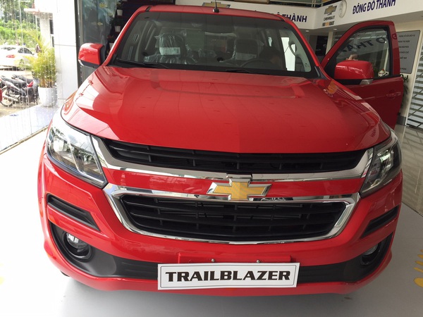 Đánh giá chi tiết suv 7 chỗ Chevrolet Trailblazer nhập khẩu nguyên chiếc  Thái Lan