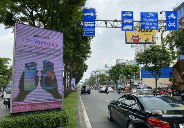 Top 50 mẫu quảng cáo ngoài trời tại Việt Nam độc đáo nhất