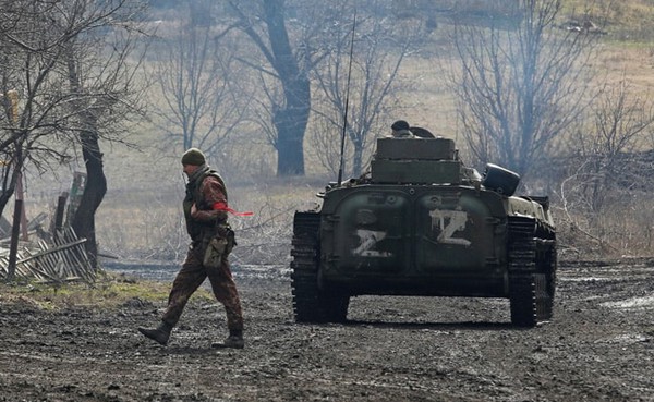 Điểm qua sự tự hào và sức mạnh của đoàn xe quân sự Nga ở Ukraine qua hình ảnh đầy chân thật và sống động!